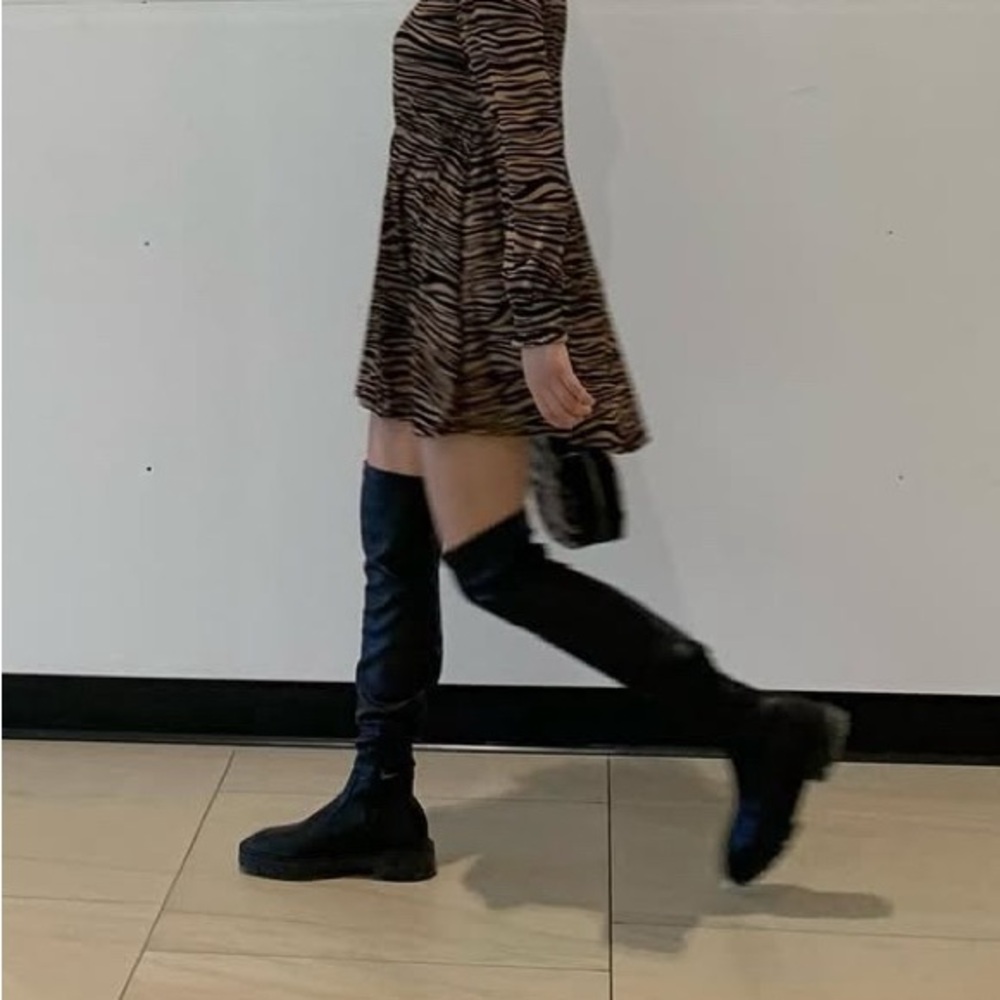 Zara Black Over-the-Knee Leather Boots - Picture 4 of 9
